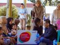 Indosat Ooredoo Hutchison Sigap Salurkan Bantuan Bantu Pemulihan Warga Korban Banjir dan Longsor di Padang Pariaman