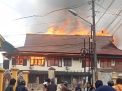 Kebakaran hebat melanda Gedung Kantor Dinas Pertanian Pangan Provinsi Jambi