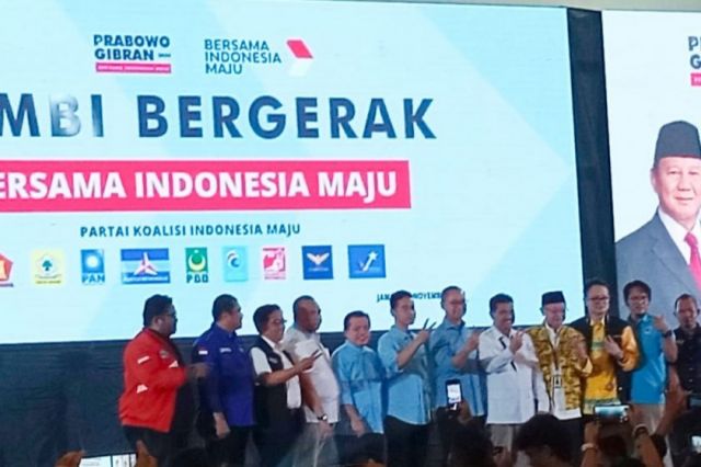 Relawan dan Warga Antusias Sambut Kehadiran Gibran di Jambi