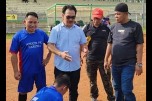 Sepak Bola Perebutan Piala APDESI Propinsi,APDESI Kerinci unggul Pada Babak Semifinal 1-0 Melawan APDESI Merangin
