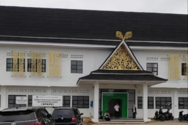 Indikasi Sebagai Exs Kendaraan Dinas Aset Pemkab Kerinci Yang Terjual, Pemeriksaan Oleh BPK RI Hanya Formalitas