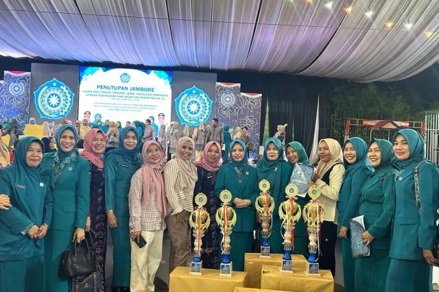 Raih 5 Tropi Juara, Ketua TP PKK Kerinci Nurhayati Asraf : Selalu Jaga Kekompakan