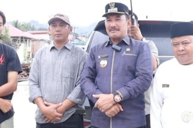 Pj Bupati Kerinci Pantau Progres Pembangunan Jembatan Tamiai