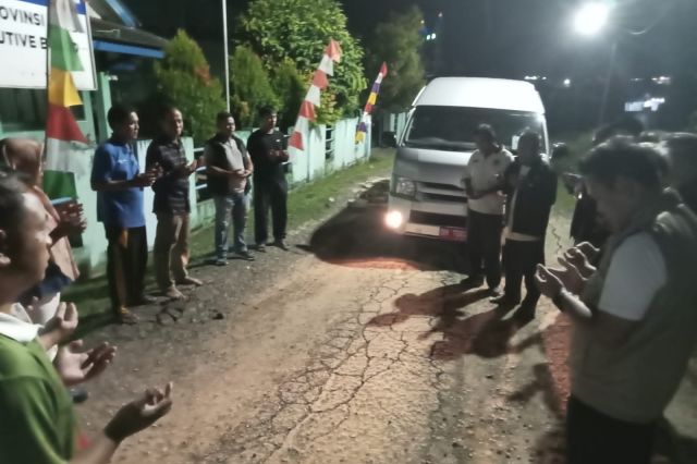 Ketua PWI Jambi Lepas Keberangkatan Peserta Kongres PWI 2025 ke Cikarang