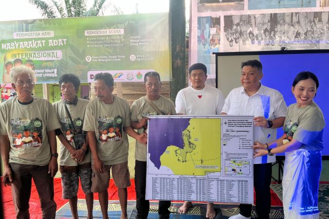 Dari Pedalaman Menuju Masa Depan Gemilang, Sinergi PTPN IV Regional IV, Kejari Batanghari dan Founder SEAD Edukasi Suku Anak Dalam