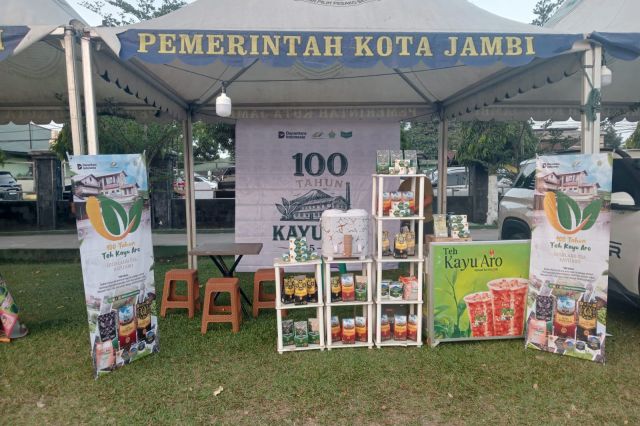 PTPN IV Regional 4 Ramaikan Festival Rakyat Bazar UMKM Kadin dan Korem 042/Garuda Putih