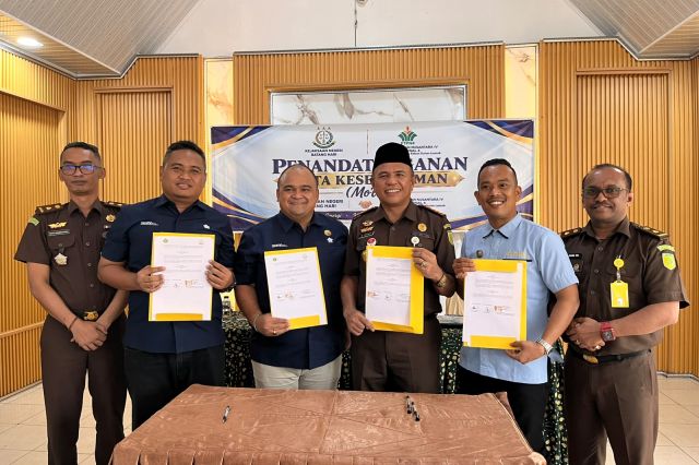 PTPN IV Regional IV (Kebun Batanghari dan Kebun Durian Luncuk) Mantapkan Sinergi lewat MOU bersama Kejaksaan Negeri Batanghari
