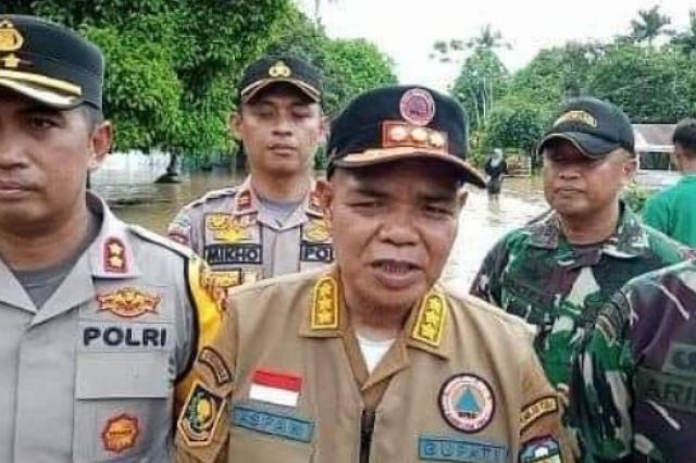 PJ Bupati Tebo Monitoring Dan Berikan Bantuan Kepada Korban Banjir