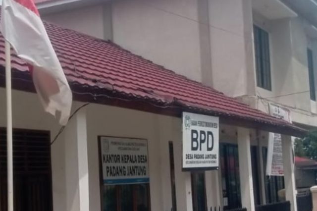 7 Tahun Umur Desa Padang Jantung, Diduga Kuat Selama Itu Pula Koruptor Tumbuh Subur Menggerogoti Uang Negara